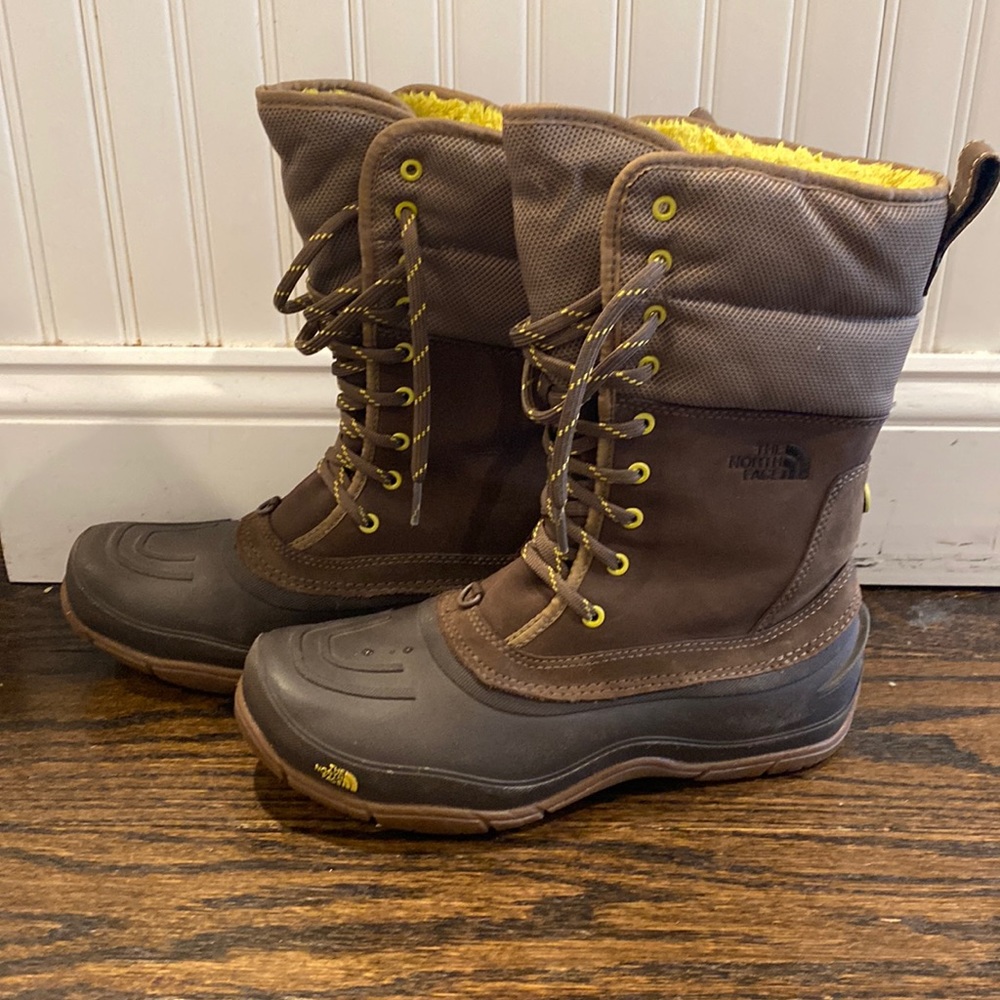 North Face Winter Boots - Size 8